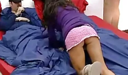 சூப்பர் சூடான லெஸ்பியன் pornozrelih பெண்கள் நடவடிக்கை சாரா மற்றும் ஜெசிகா