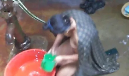 சிகிச்சை பெறுகிறது, குத செக்ஸ் அவளை நோயாளி ஆபாச நாற்பது
