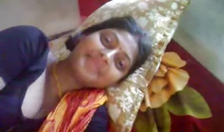 மனைவி Lexi வார்டு காட்டுகிறது ஒரு கொடூரமான எவ்வளவு நேசிக்கிறார் ஆபாச தளங்கள் முதிர்ந்த பெண்கள் காக்ஸ்